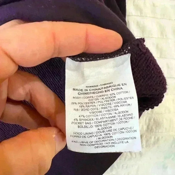 Nike sportswear women's size S fuchsia and purple zip up hoodie - Picture 8 of 10